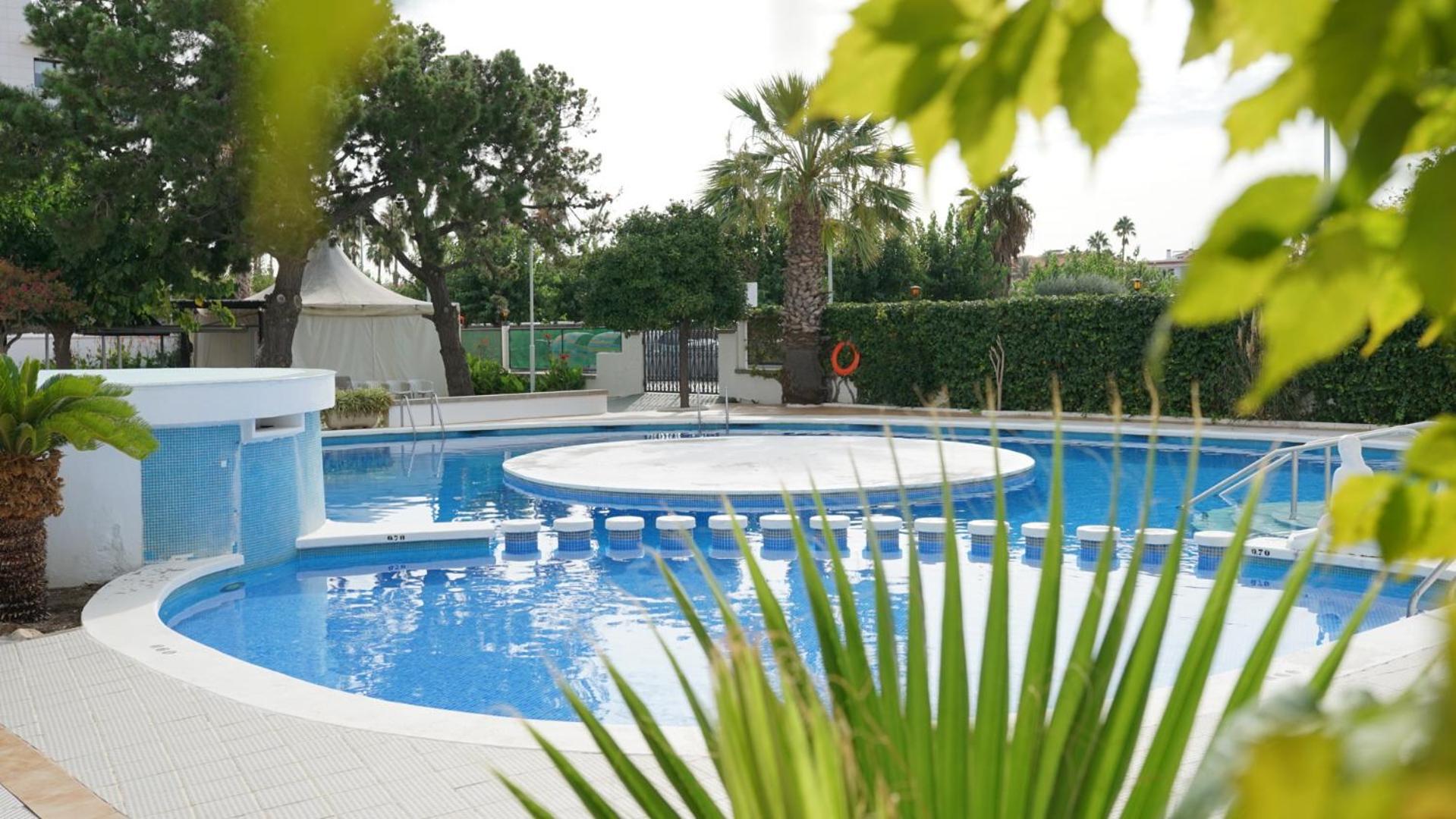 Bamblue Boutique Apartments Pineda de Mar Exterior photo