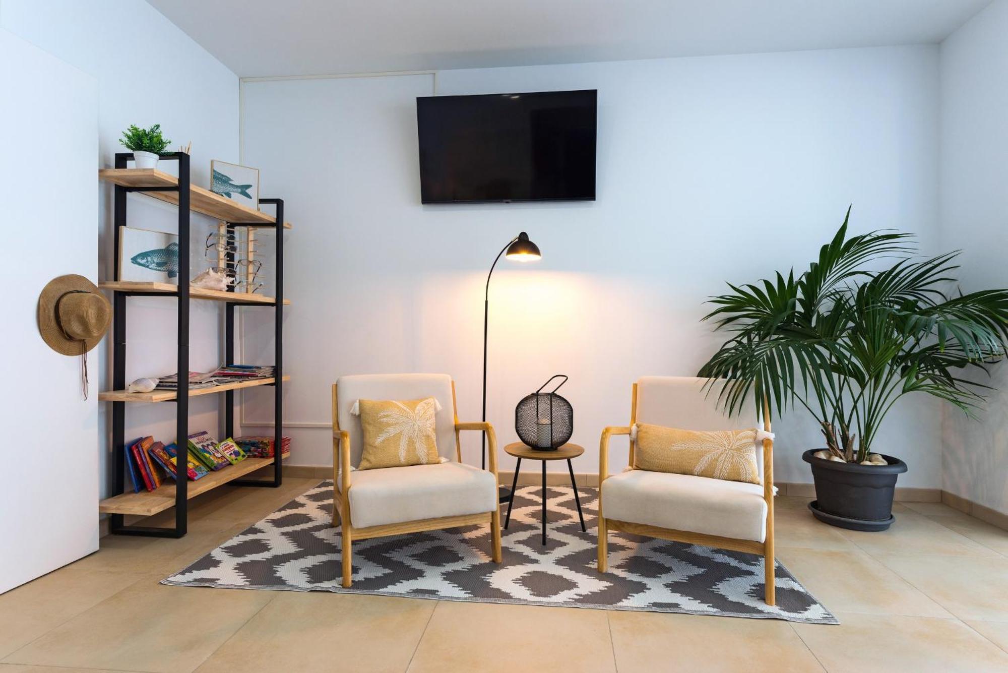 Bamblue Boutique Apartments Pineda de Mar Exterior photo