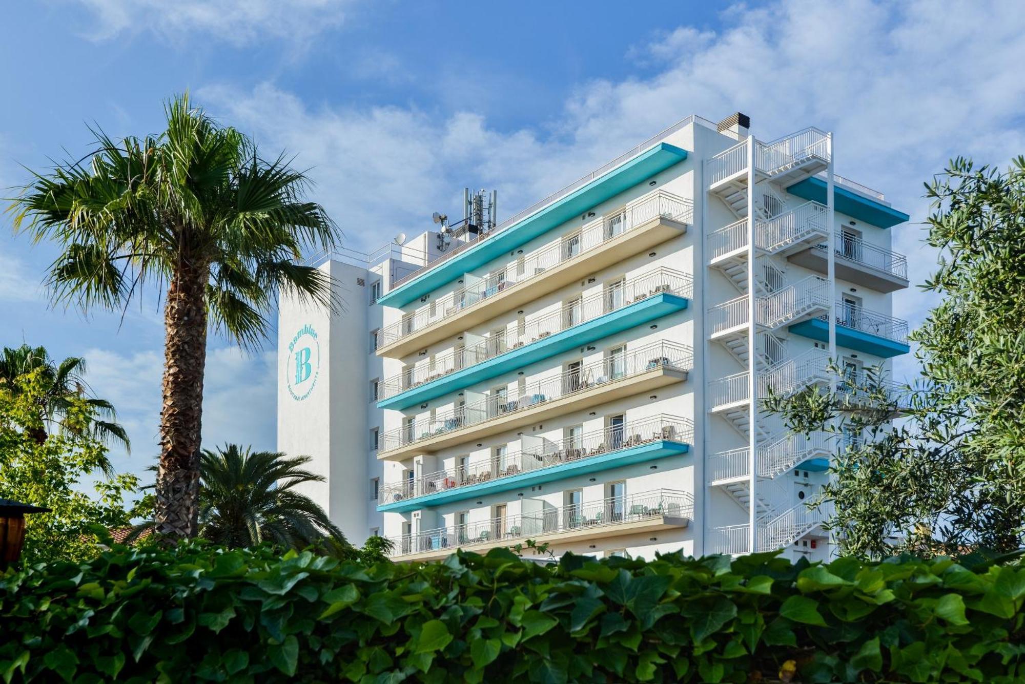 Bamblue Boutique Apartments Pineda de Mar Exterior photo