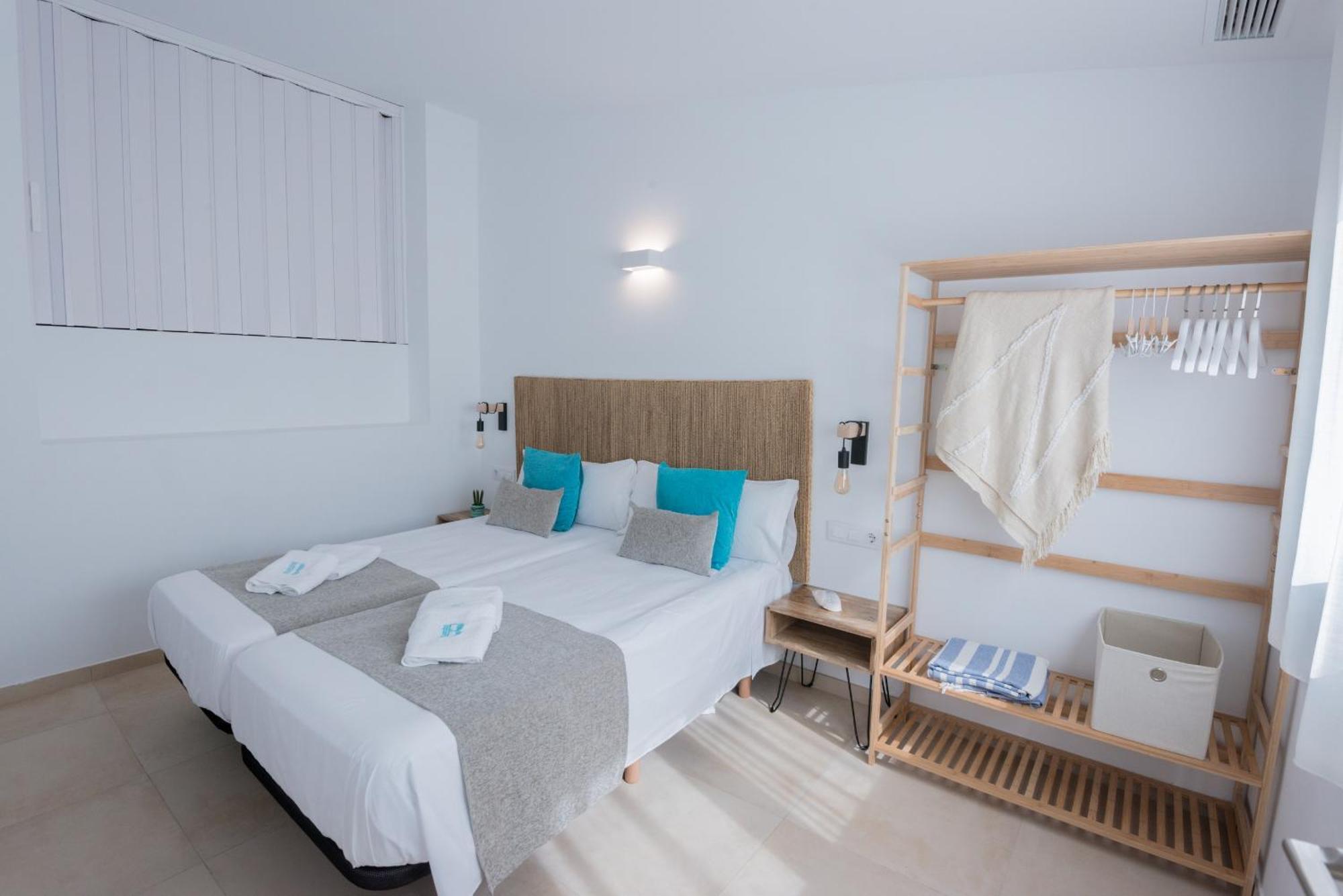 Bamblue Boutique Apartments Pineda de Mar Exterior photo